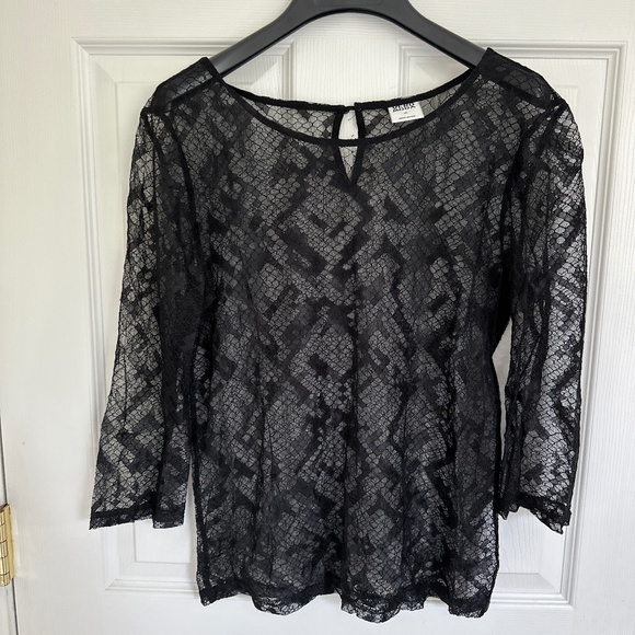 Vero Moda Lace Top, Black, Medium - Picture 2 of 5